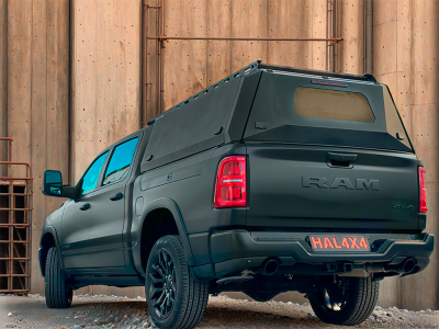 Кунг алюминиевый (3 двери) RAM RAMBOX 1500 (5 g.) 5'7" Bed