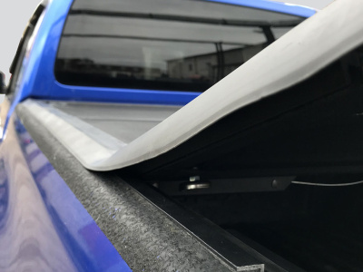 Крышка HAL 4-х секционная HILUX 7 VIGO STANDART