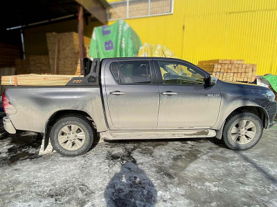 Дуга широкая с защитой стекла HAL PRO HILUX 8 REVO