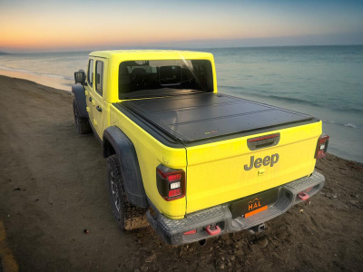 Крышка HAL 4-х секционная Jeep Gladiator PRO