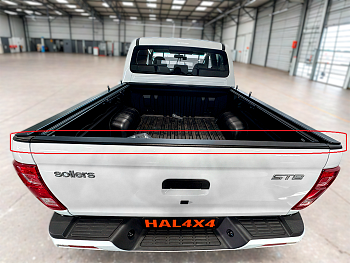 Алюминиевая накладка на откидной борт JAC T6/T8 (1 шт. со скотчем) 