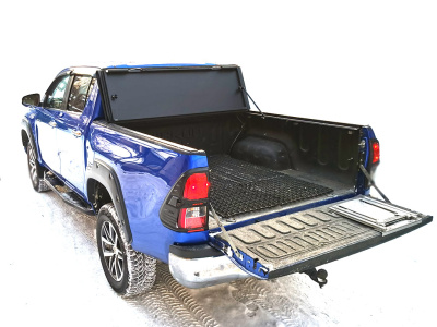 Крышка HAL 4-х секционная Hilux Revo '15 STANDART