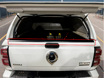 Пластиковая накладка на откидной борт POER KINGKONG (1 шт. со скотчем) 