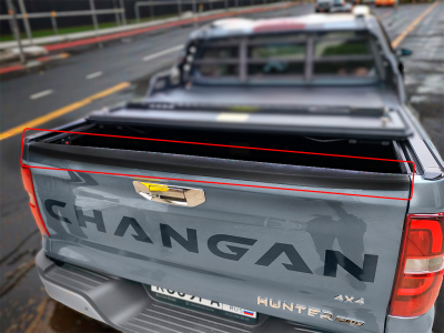 Пластиковая накладка на откидной борт Changan Hunter Plus (1 шт. со скотчем)