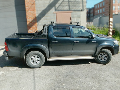 Дуга широкая с защитой стекла HAL PRO HILUX 7 VIGO