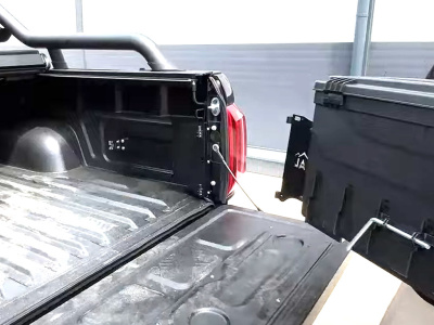 Бокс для пикапа поворот. JAC T9 ПРАВЫЙ PICKUPBOX