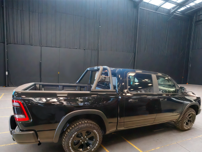 Дуга из круглых труб D76мм, нержавейка. Американские пикапы