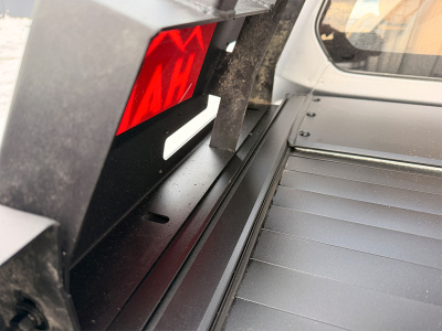 Дуга экспедиционная (корзина, 2 задних прожектора. Hilux, JAC и др.)