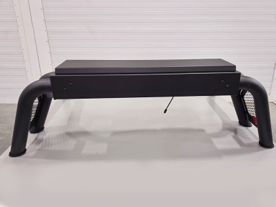 Дуга ARMADA (5 прожекторов с подъмным механизмом. Hilux, JAC и др.)