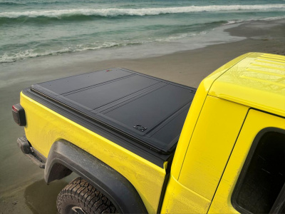 Крышка HAL 4-х секционная Jeep Gladiator PRO