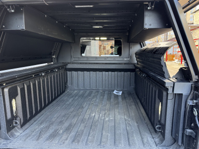 Кунг алюминиевый (3 двери) RAM RAMBOX 1500 (5 g.) 5'7" Bed